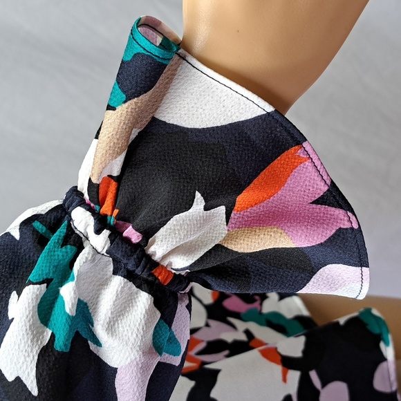 Bar III Floral-Print V-Neck Top, Bar Navy Combo - Picture 6 of 10